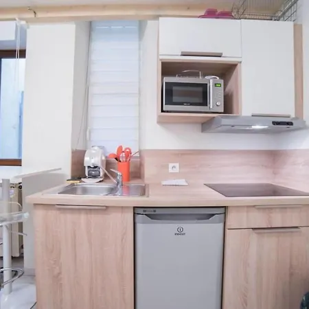 Le Veyrier - Small For 2 People In The Heart Of The Old Town Apartment
